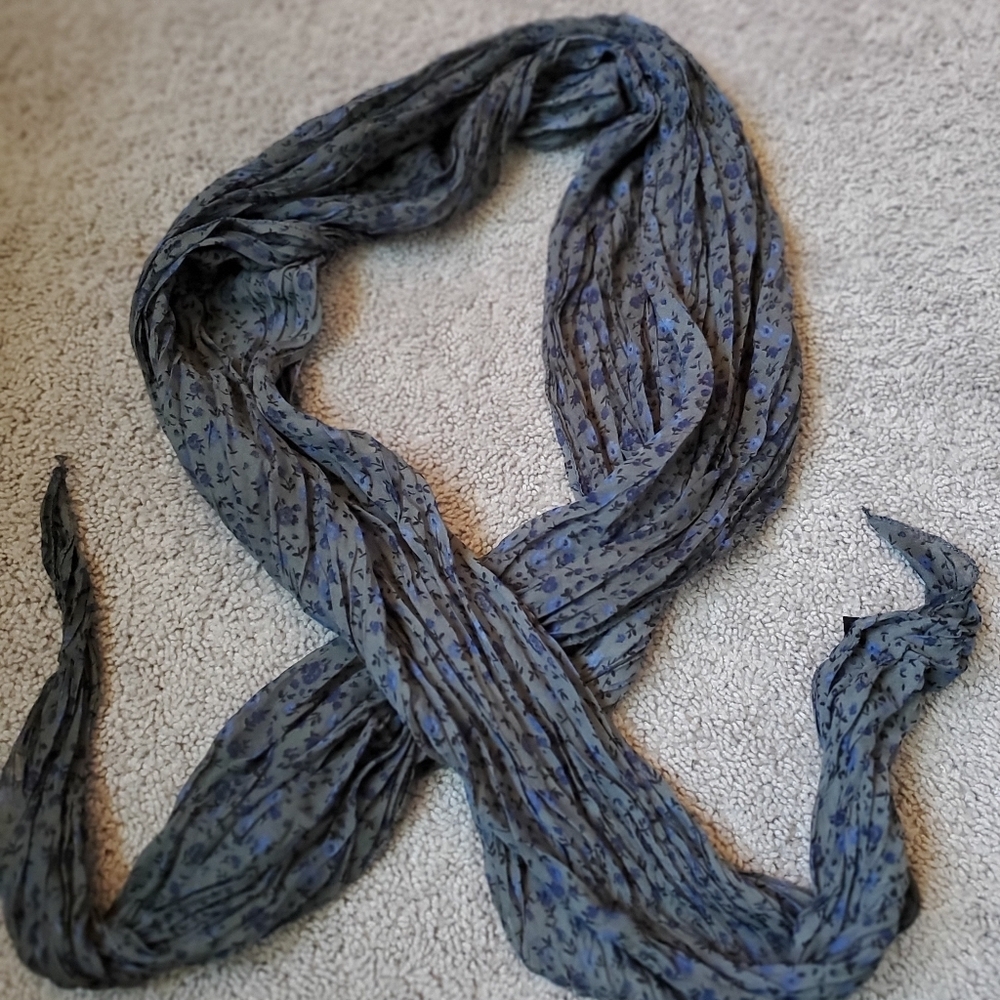 Blue Floral Patterned Scarf